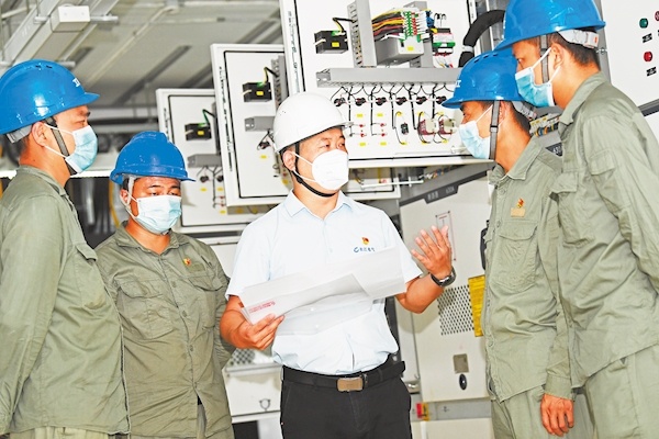 光明守護者——記荊楚大地基層共產黨員的電氣安裝服務