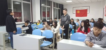 食品學(xué)院大學(xué)生骨干培訓(xùn)第五講順利舉辦 學(xué)生干部的能力培養(yǎng)與素質(zhì)培養(yǎng)